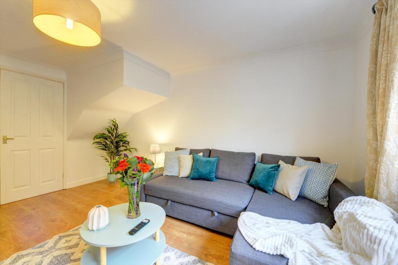 Modern 2 Bed House Sleeps 6 Southam Town Centre - Inspire Homes Ltd Esterno foto